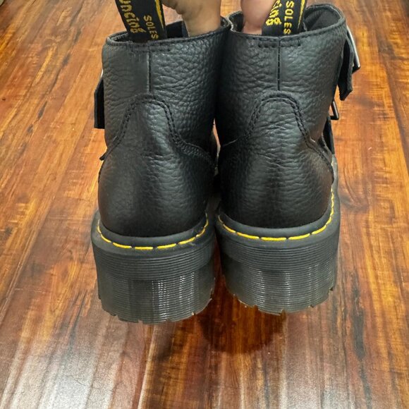 Dr. Marten Heart Shape - Picture 5 of 5